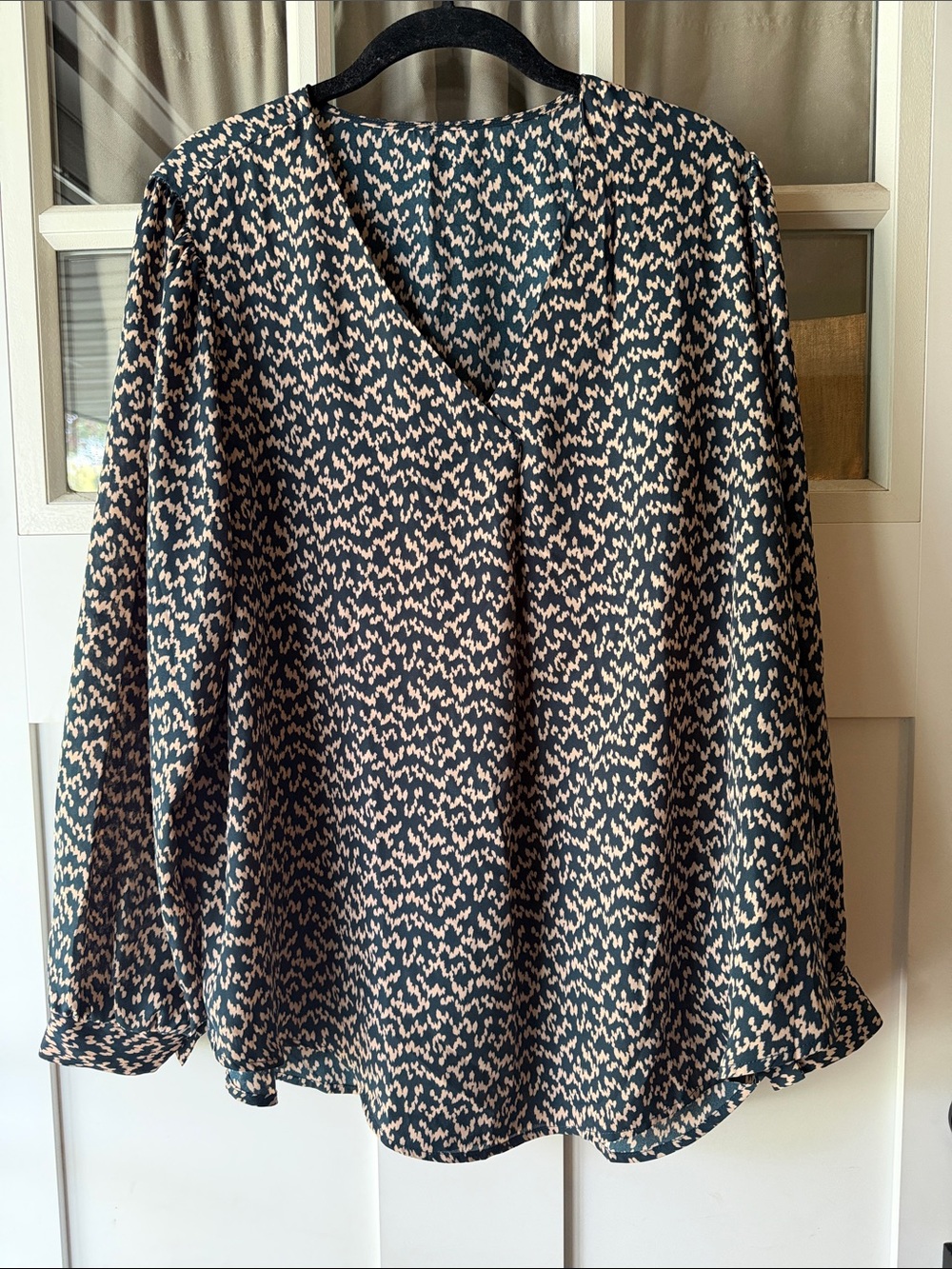 West Kei Black and Cream Abstract V-Neck Blouse